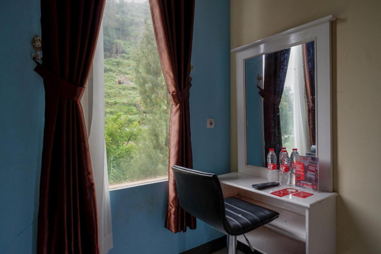 Reddoorz @ Gerbang Dieng Plateau Area Wonosobo Exterior foto